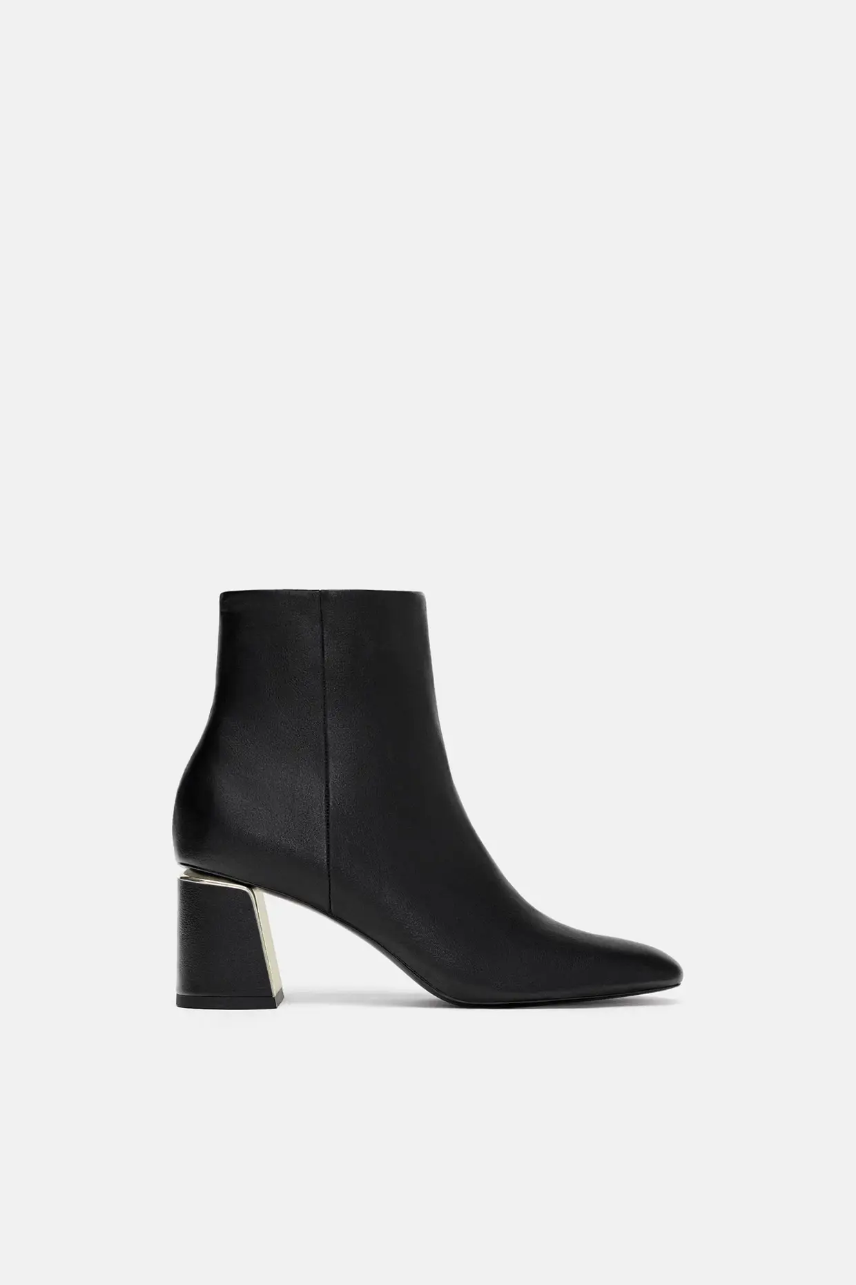 Botins, Zara, 29,95 euros