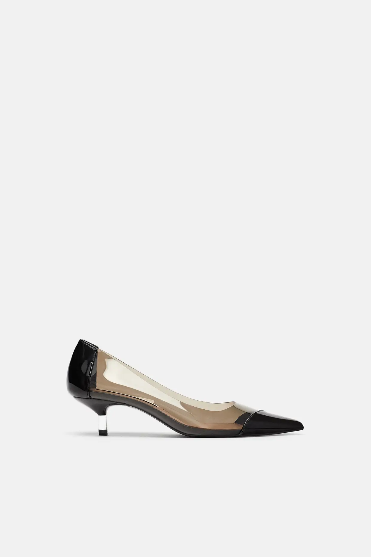 Sapatos, Zara, 29,95 euros