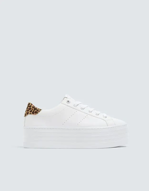 Ténis, Pull & Bear, 29,99 euros