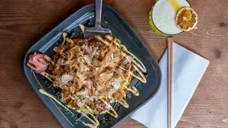 Okonomiyaki ou panqueca japonesa