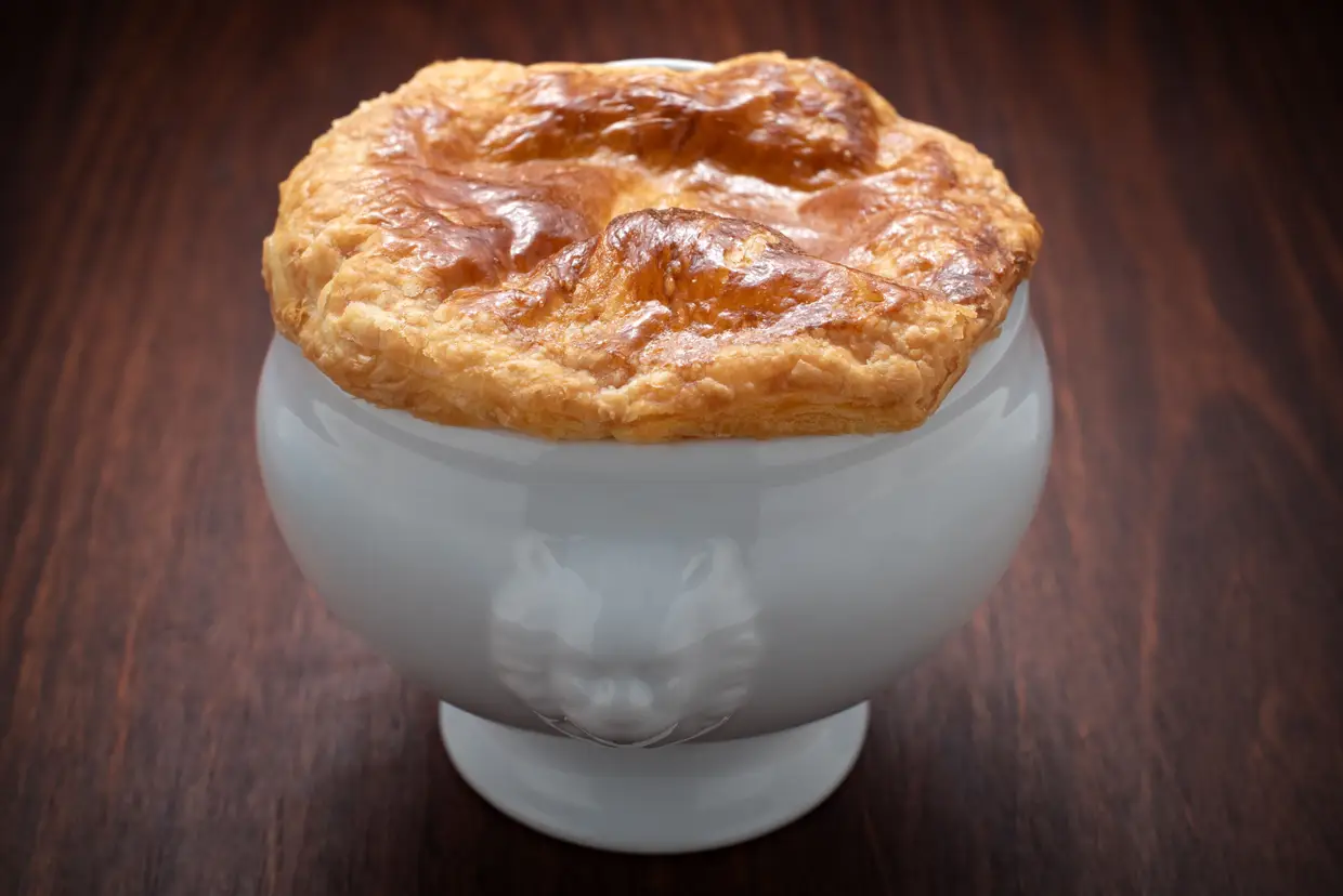Sopa de cebola gratinada