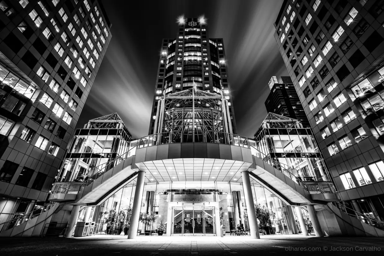 Toronto Architecture in Noir