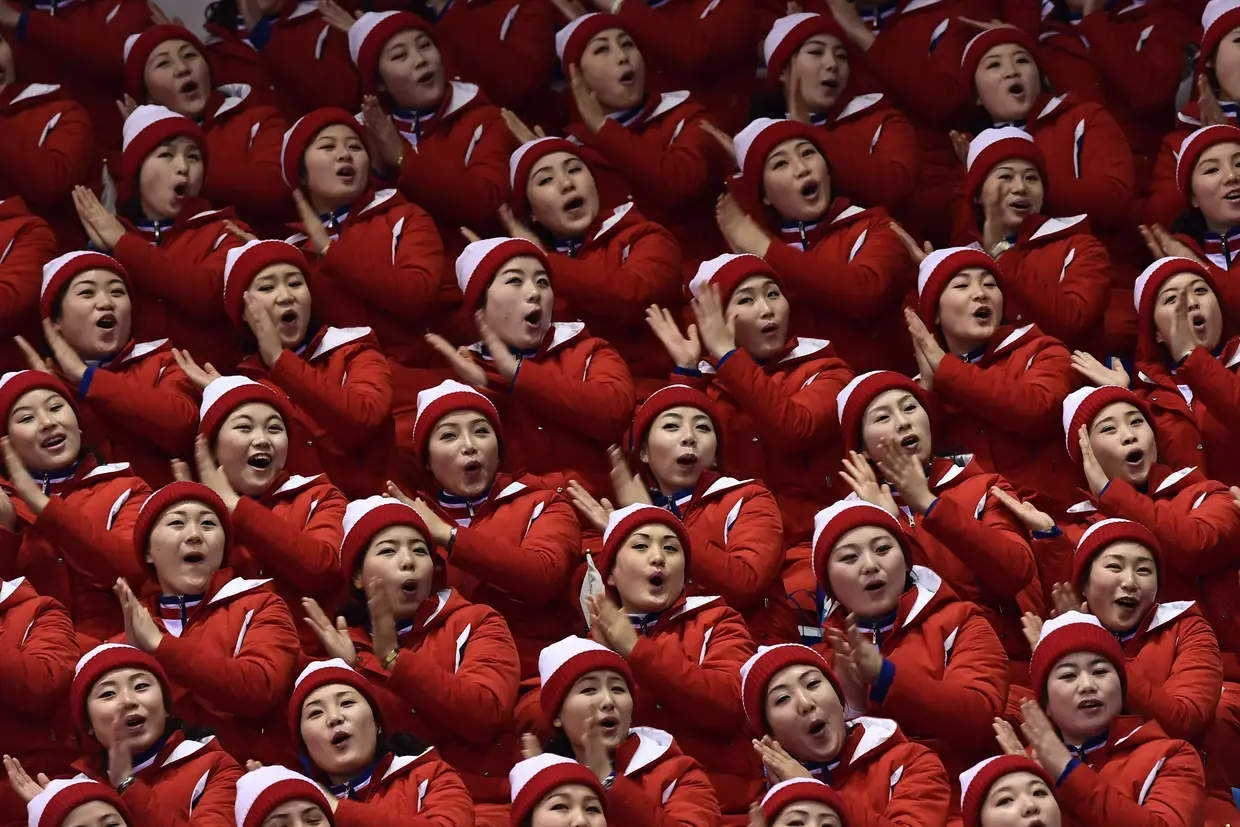 O espetáculo do público norte-coreano, durante os Jogos Olímpicos de Inverno de Pyeongchang, na Coreia do Sul, em Fevereiro de 2018