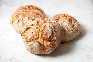 É sempre de Mário Rolando que falamos, para dar conta do pão feito como antigamente