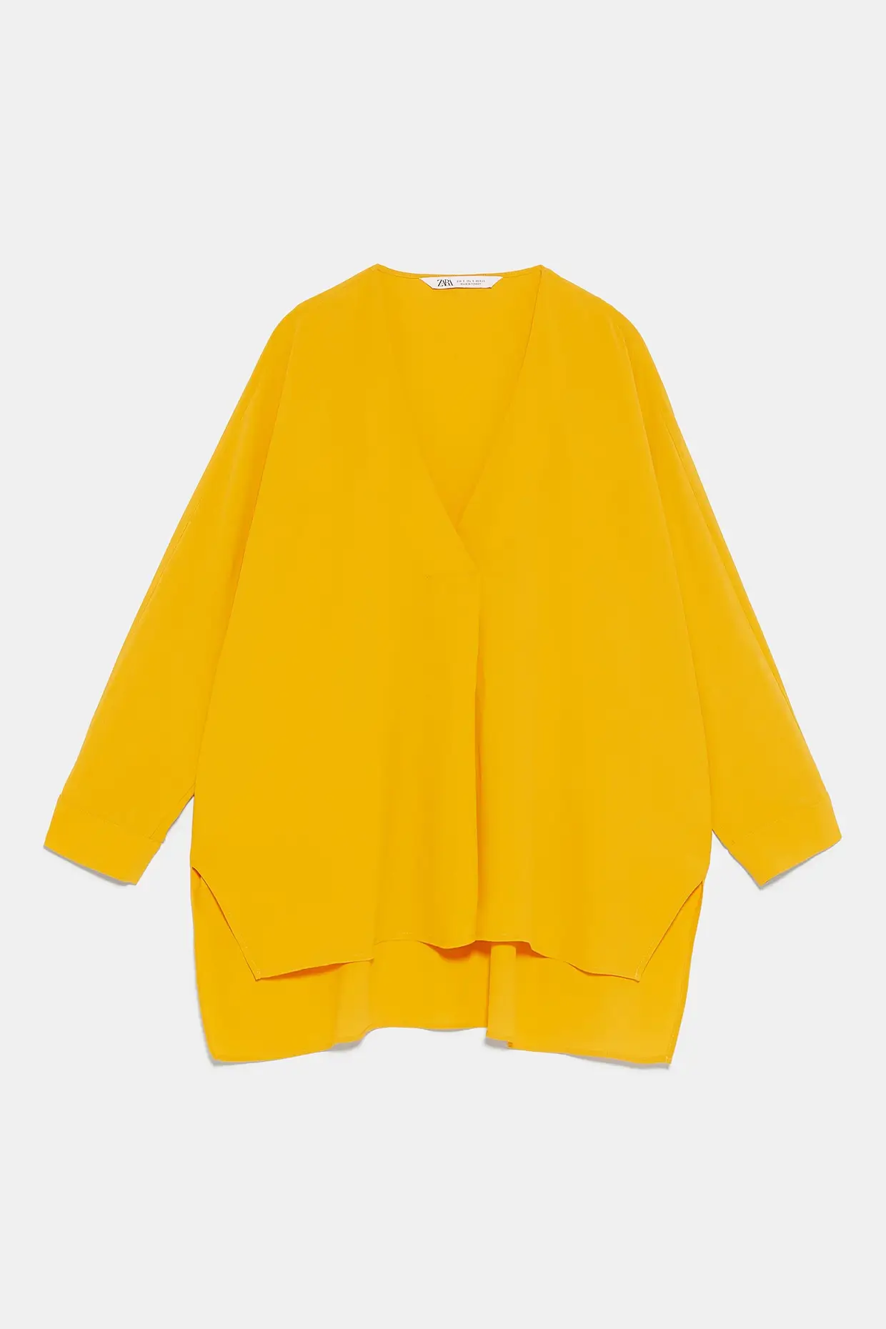 Blusa oversize, Zara, €29,95