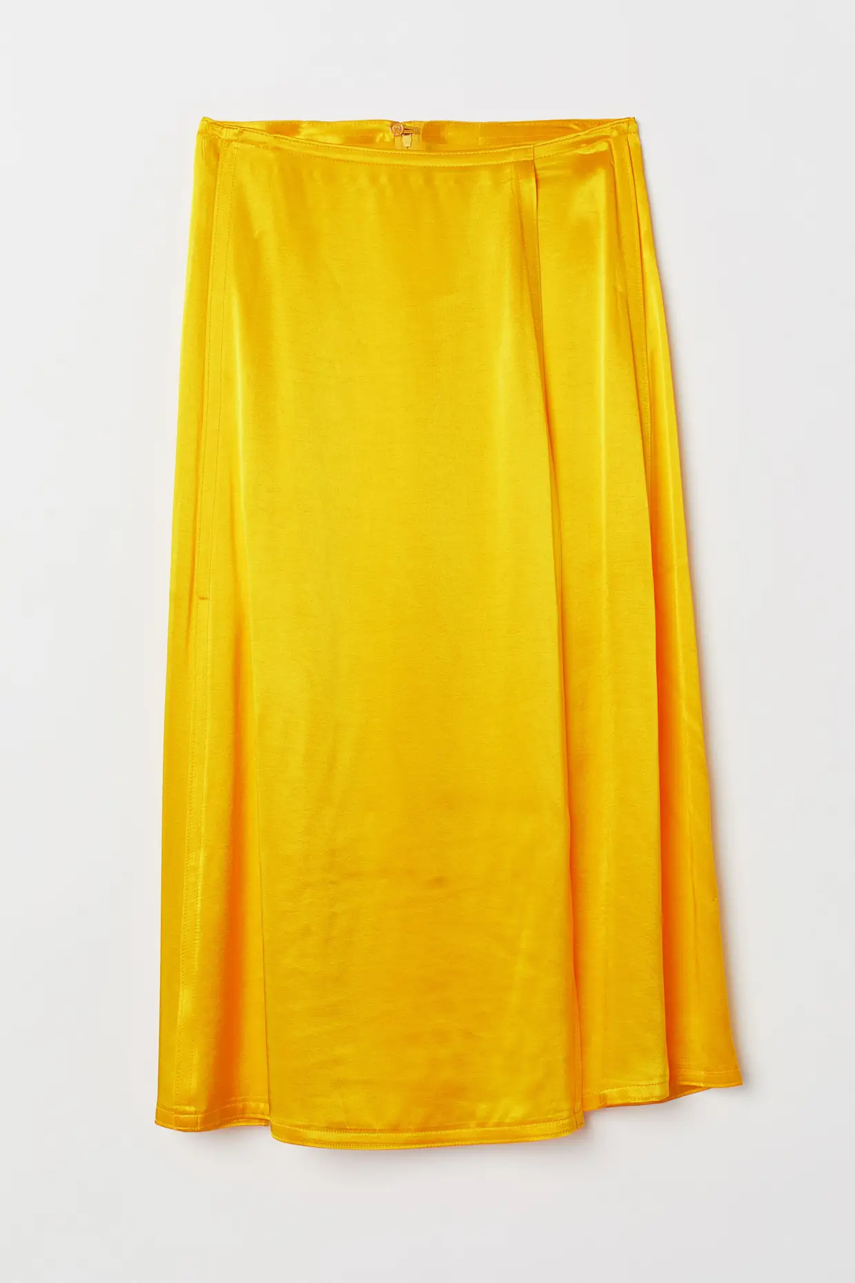 Saia traçada em cetim, H&M, €39,99