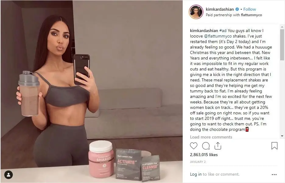 Kim Kardashian - Socialite - €600 mil por post