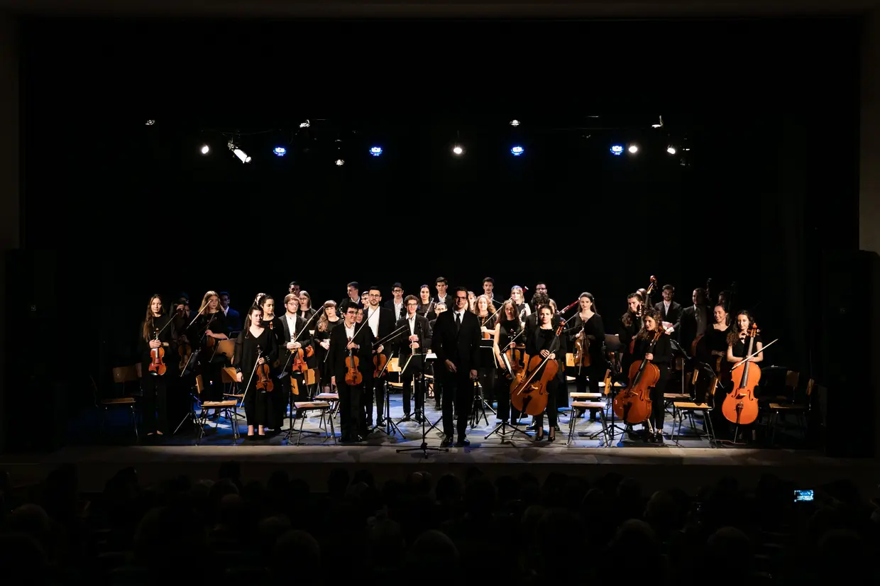 Casa cheia no concerto de apresentação da orquestra, no Centro Cultural Raiano, em Idanha-a-Nova