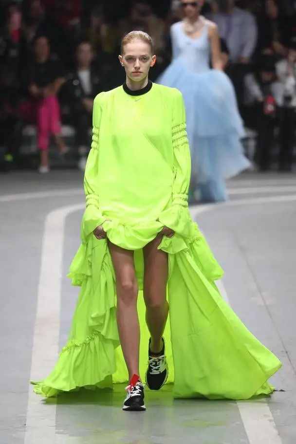 Off White