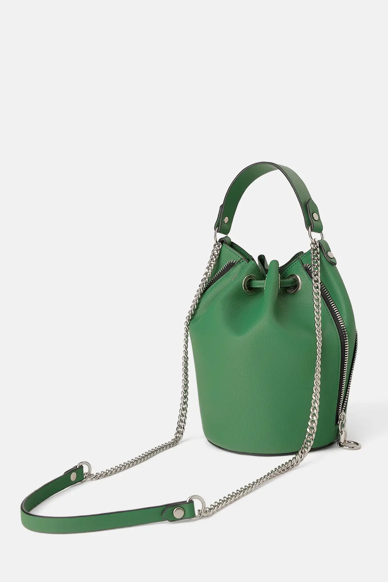 Com fechos, Zara, €19,95