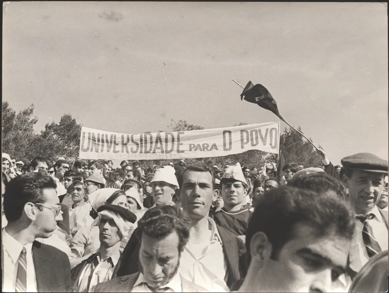 22 de Junho - Entrada do Estádio Nacional para a Final da Taça de Portugal