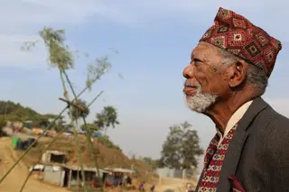 O ator Morgan Freeman filmou durante um ano em 30 cidades, incluindo Katmandu, no Nepal