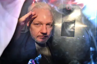 Suécia reabre investigação a caso em que Julian Assange é acusado de violação