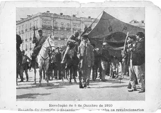 República Os “Heróis da Rotunda” e o acampamento das forças revolucionárias junto ao Quartel de Artilharia (em baixo)