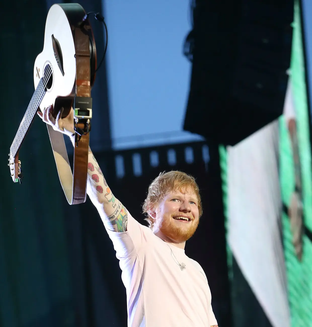 Ed Sheeran agradeceu e elogiou os fãs portugueses