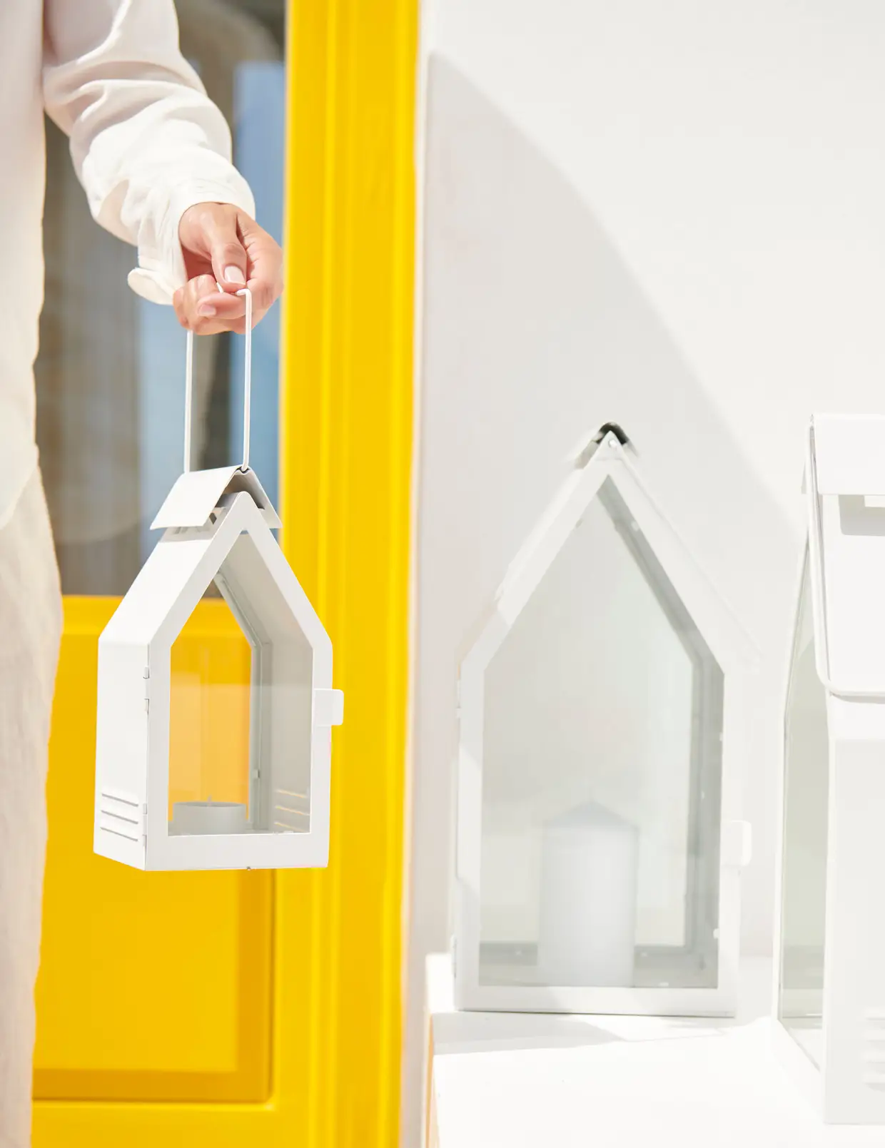 Lanterna para vela, €8 (pequena), €20 (grande), IKEA