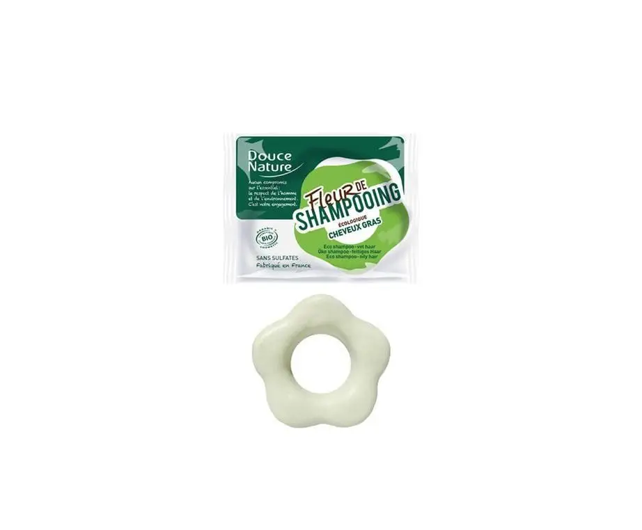 Champô para cabelos oleosos, Douce Nature, à venda no Celeiro, €9,19