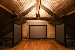 A sala com cinco telas onde se abordará a vida e obra de Manoel de Oliveira