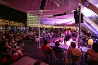 Na esplanada da Casa da Música há concertos grátis quase todos os dias