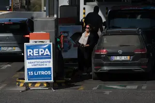 Já se pode abastecer sem limites, Governo recebe Antram