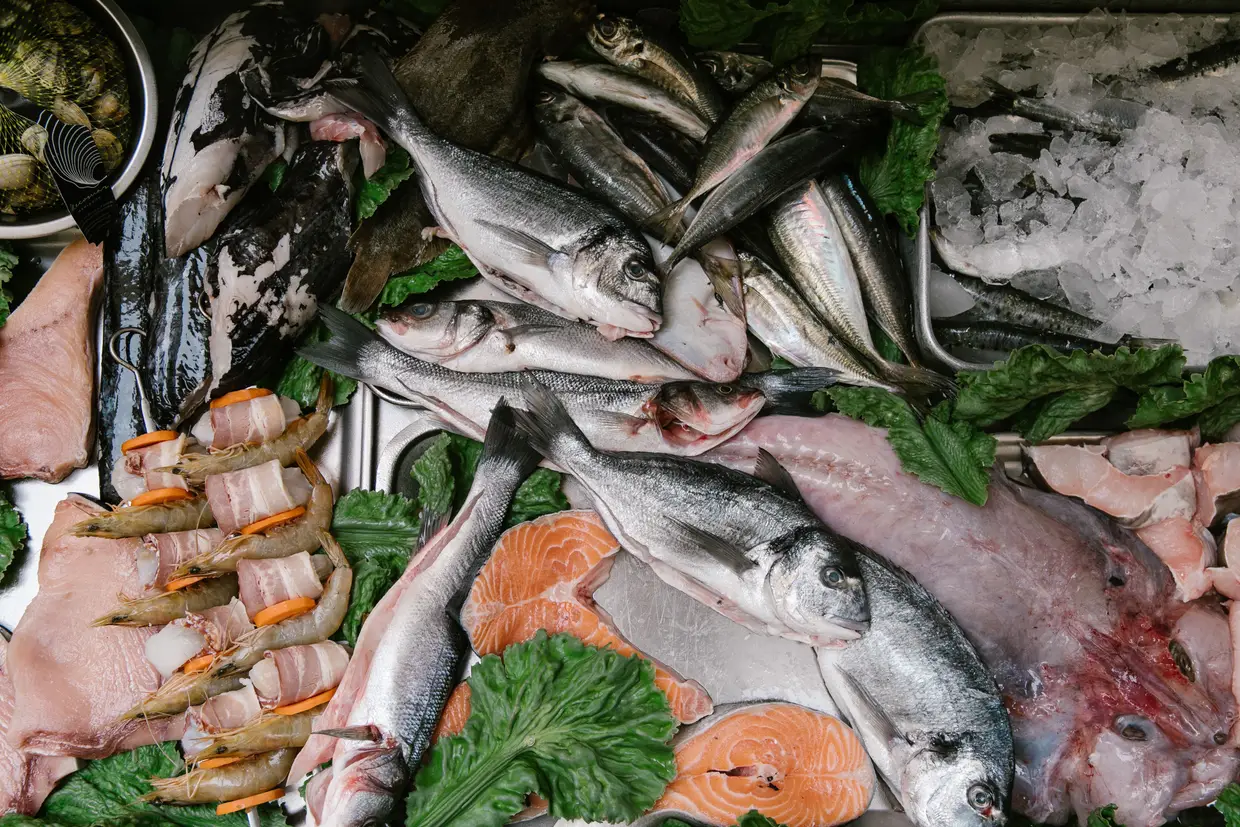 No Barca Delta, o peixe chega diretamente do mercado municipal, a poucos metros de distância, e é servido ora grelhado, ora em pratos de tacho