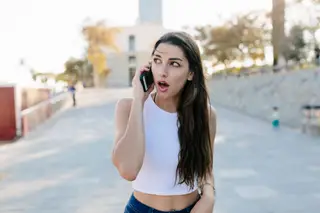 Porque é que a nossa voz fica diferente quando gravada?