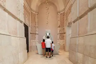 No núcleo Fabricar, no Museu do Dinheiro, é possível cunhar uma moeda e imprimir uma nota virtual personçlizada