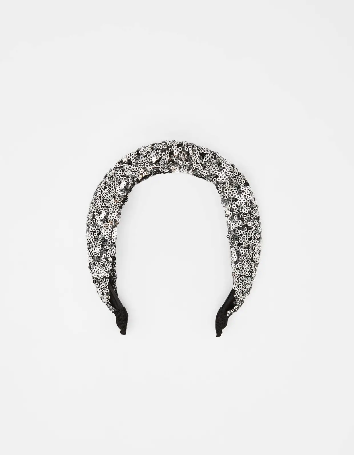 Bandolete com lantejoulas, Bershka, €5,99