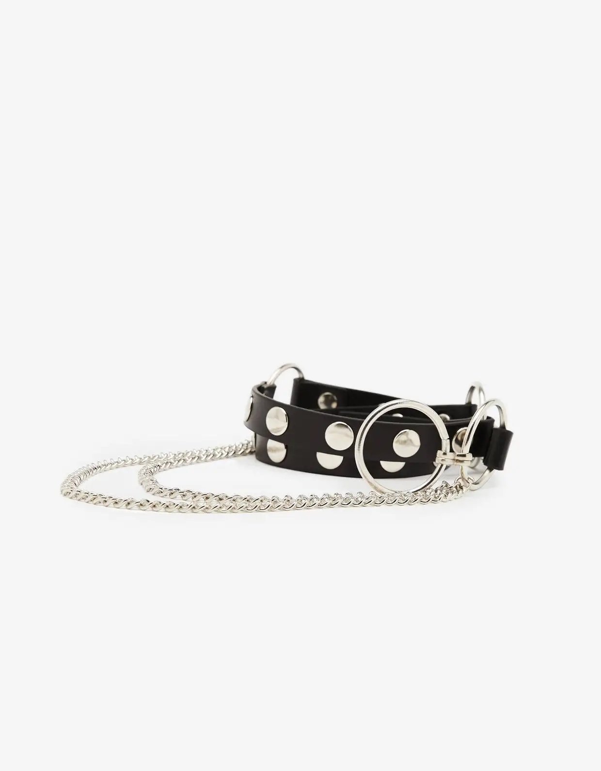 Com corrente, Bershka, €9,99