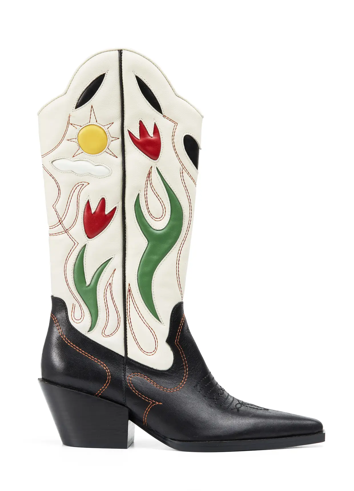 Com desenho bordado, Mango, €149,99