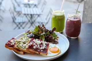 As tostas do Nola Kitchen