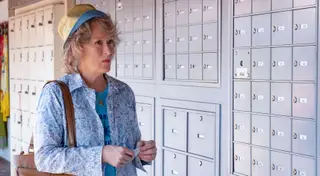 O argumento, de Scott Z. Burns, é a adaptação do livro 'Secrecy World' de Jake Bernstein, jornalista de investigação, vencedor de um prémio Pulitzer. Meryl Streep é uma das protagonistas