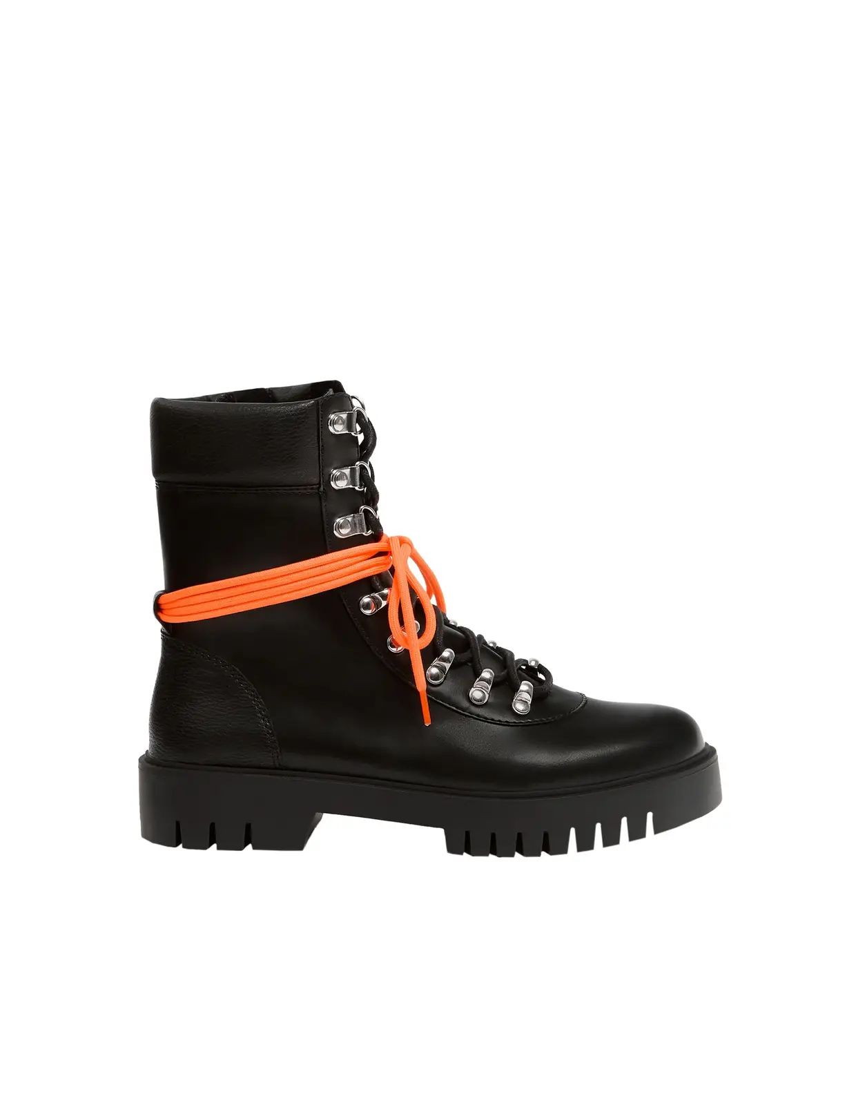 Botas, Pull & Bear, €39,99