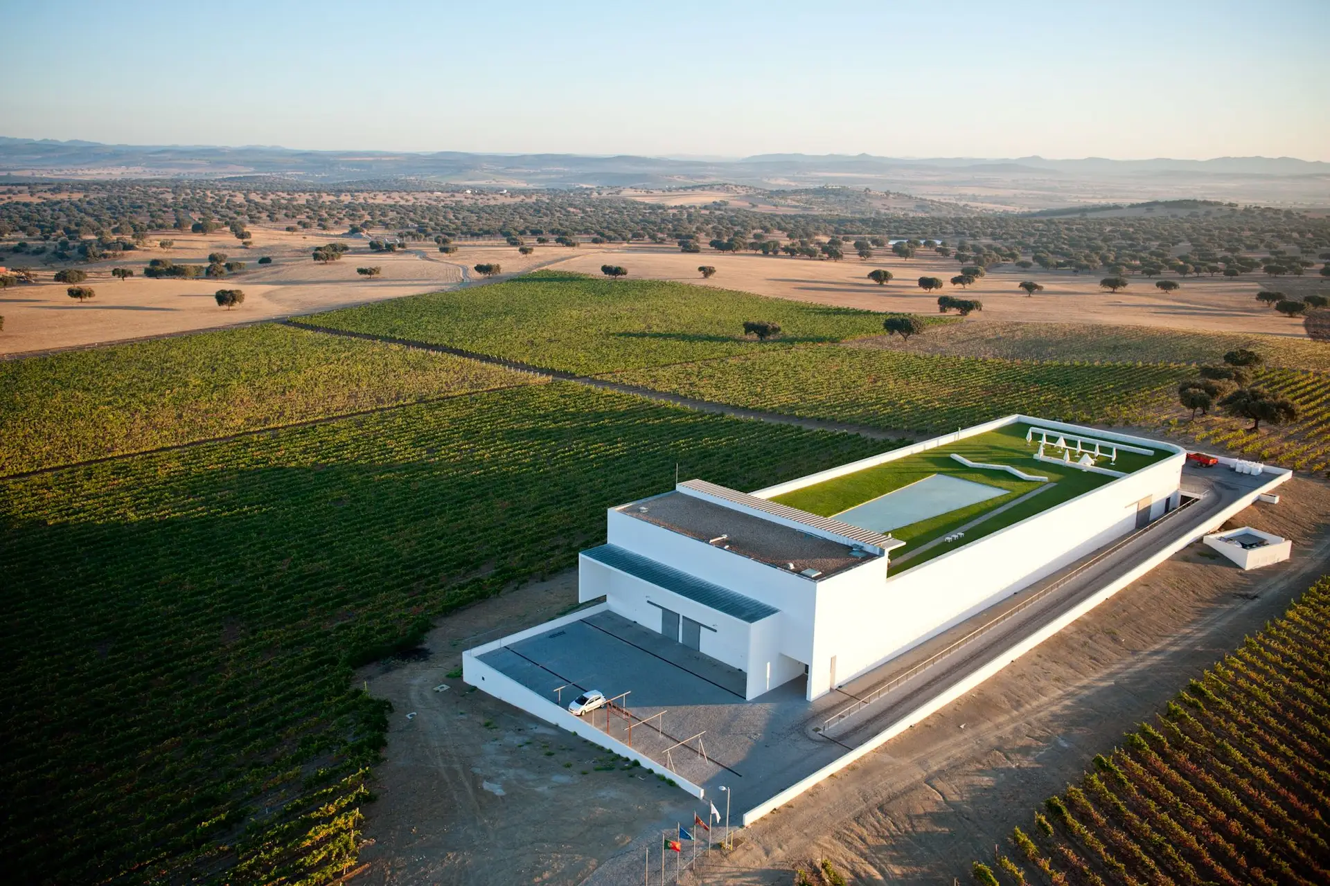 Adega Mayor: Enoturismo de excelência no Alentejo