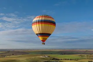 Passeio de balão: Conhecer o Alqueva a partir do céu