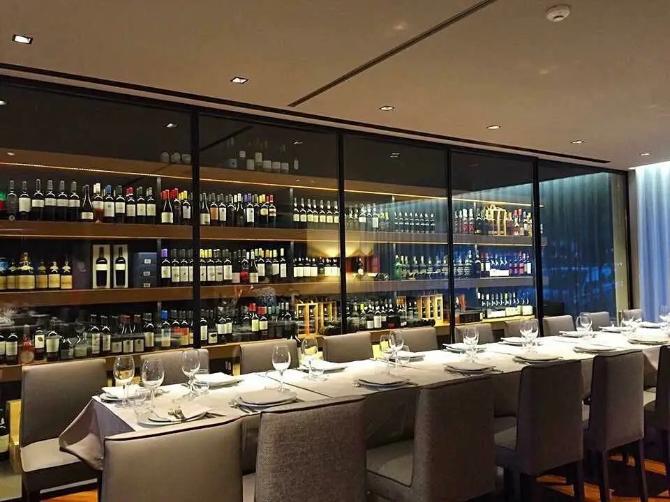 Restaurante Caneiro: cara nova e os prazeres de sempre