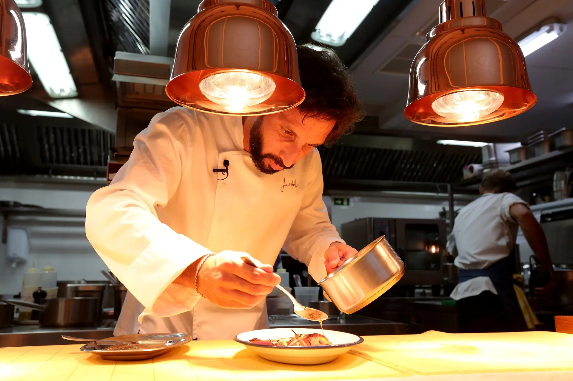 Covid-19: Grupo Avillez encerra temporariamente quase todos os restaurantes