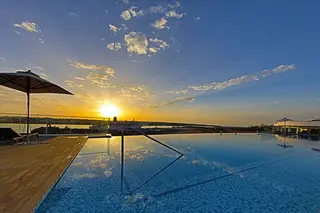 Jupiter Marina Hotel: Paixões de verão “Under The Stars”