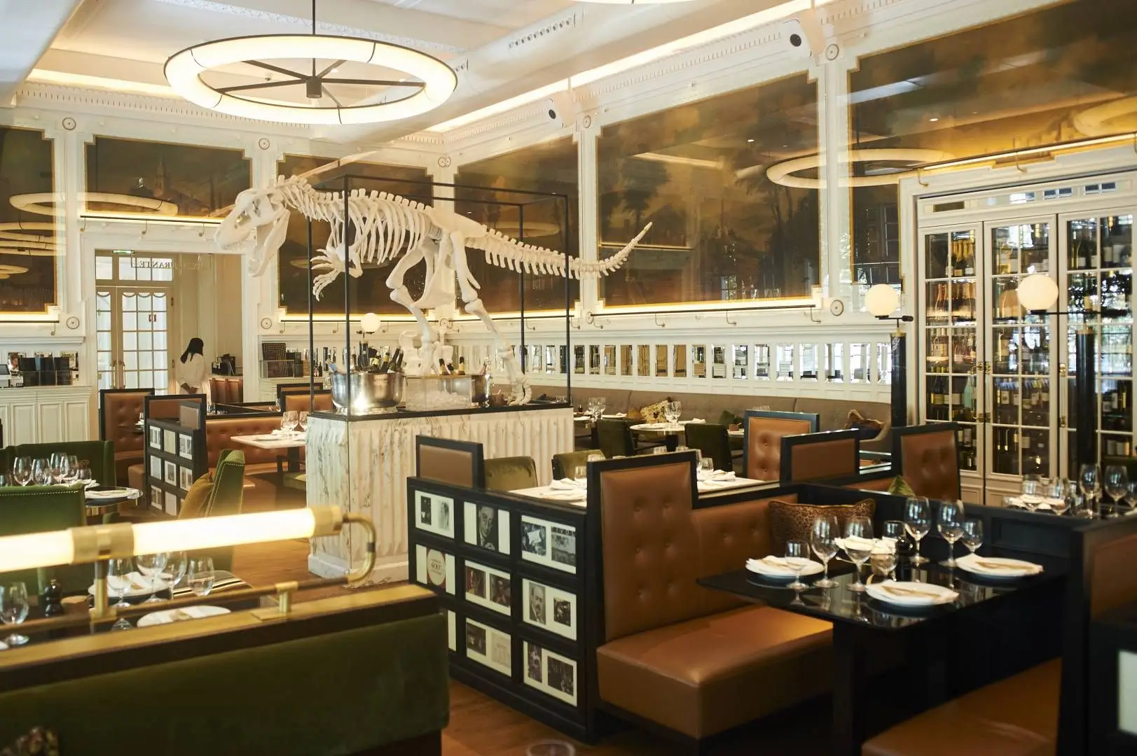 JNcQUOI fecha restaurantes em Lisboa