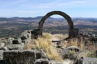Passeio Verde: A Rota dos Barrocais e os penedos gigantes de Monsanto