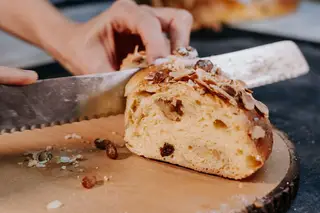 Bolo-rei ou bolo-rainha? Venha o Natal e escolha!