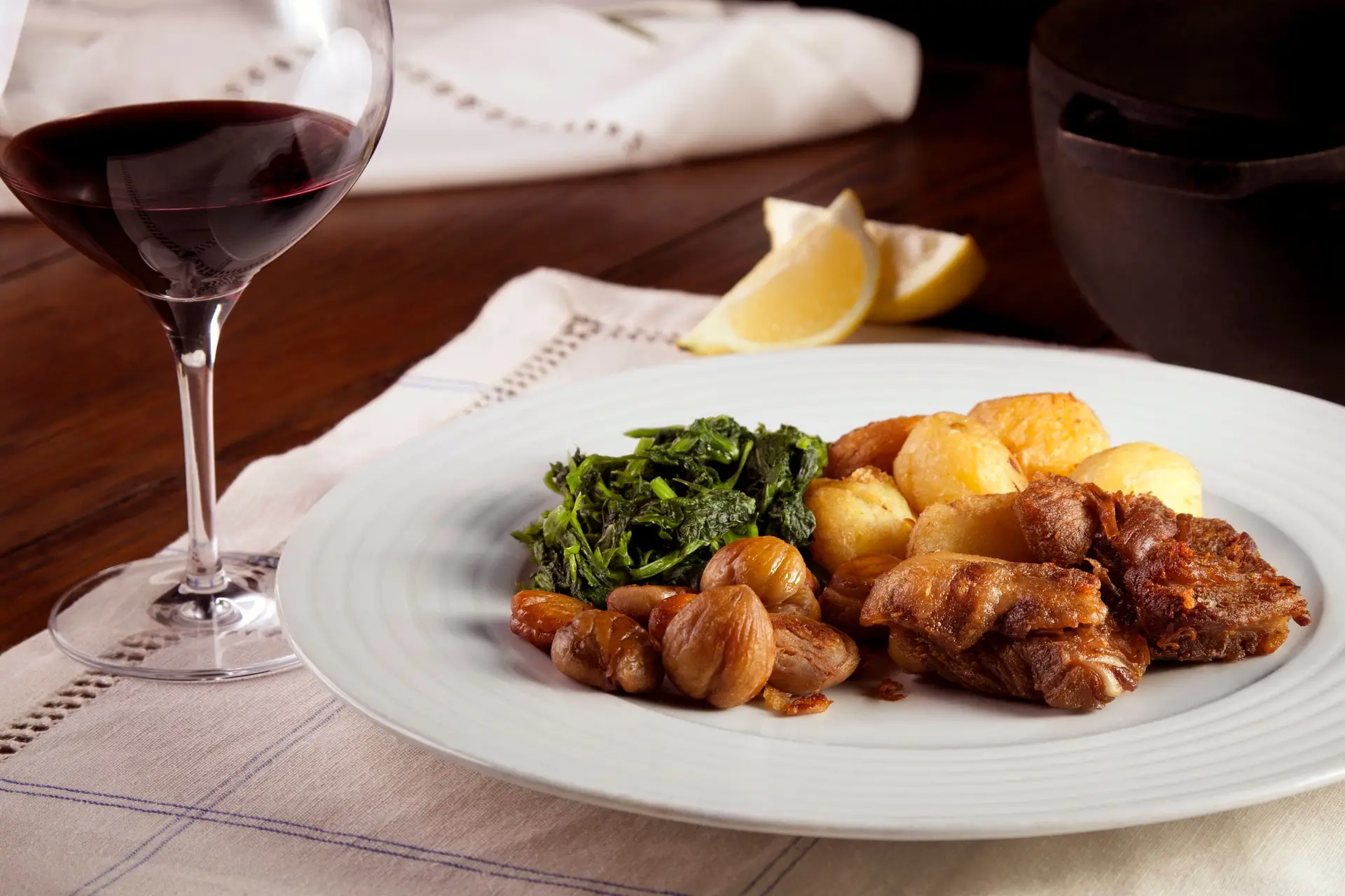 Confinamento: Este fim de semana as Mesas com Mérito levam os sabores de sempre a sua casa