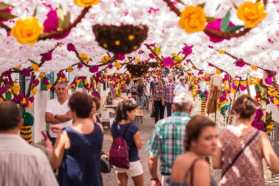 Boa Cama Boa Mesa na SIC Notícias: Em Campo Maior, a preparar o regresso das Festas do Povo e das Flores