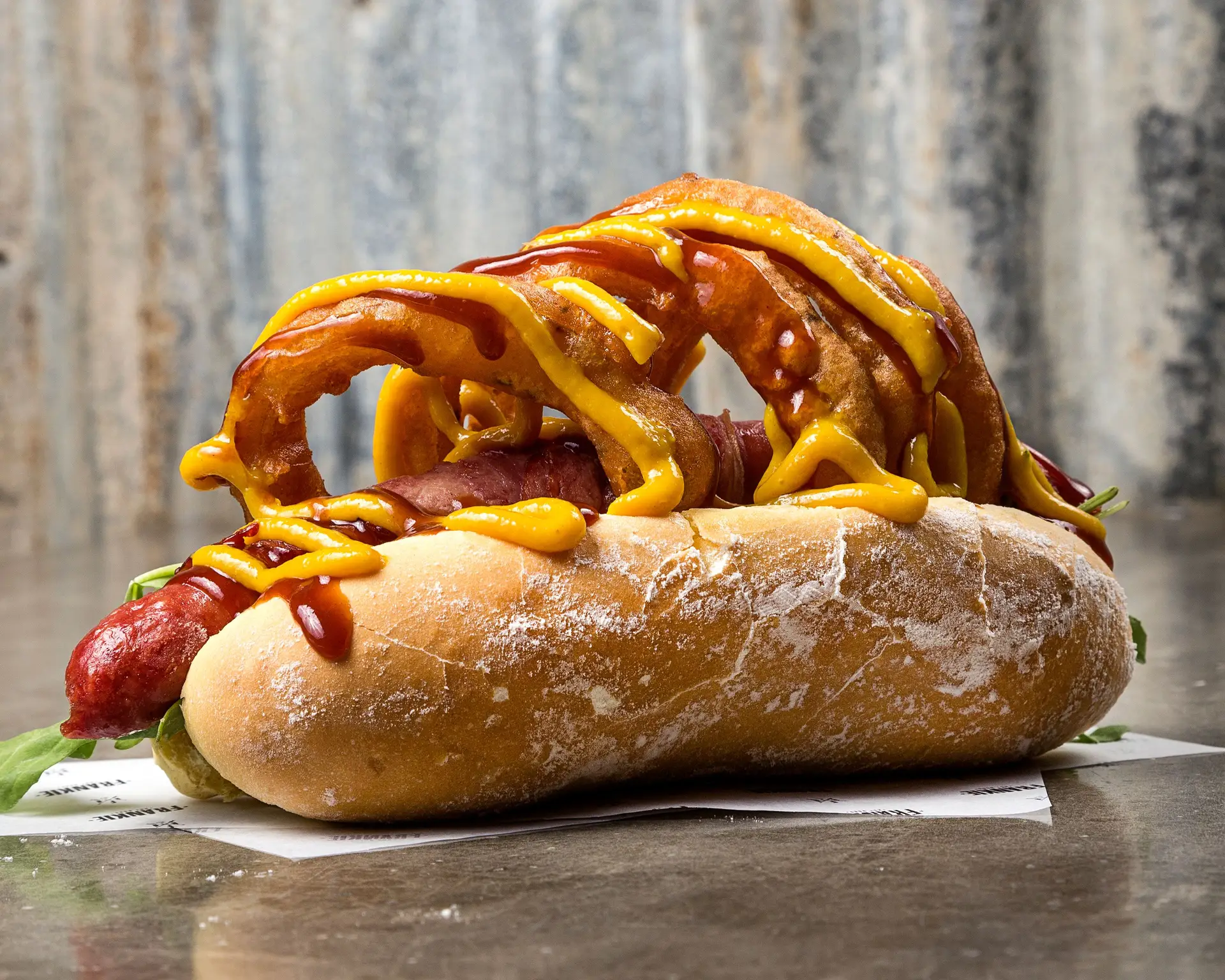 Entregue em casa para comer com as mãos (bem lavadas!)