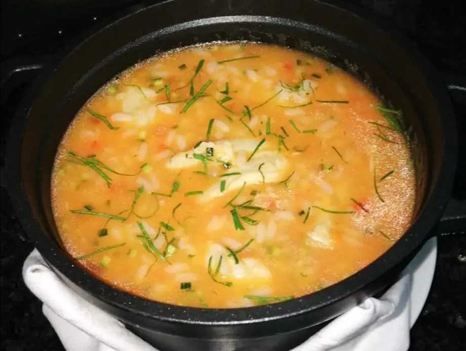 Chef em Casa: Arroz malandrinho de línguas de bacalhau por Tiago Bonito do Largo do Paço