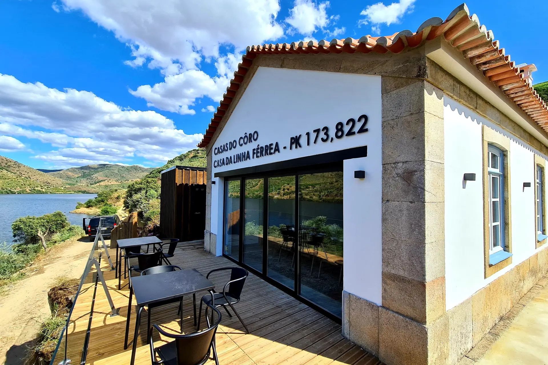 Sete casas ao longo do Douro e um barco são as novidades das Casas do Côro para 2020