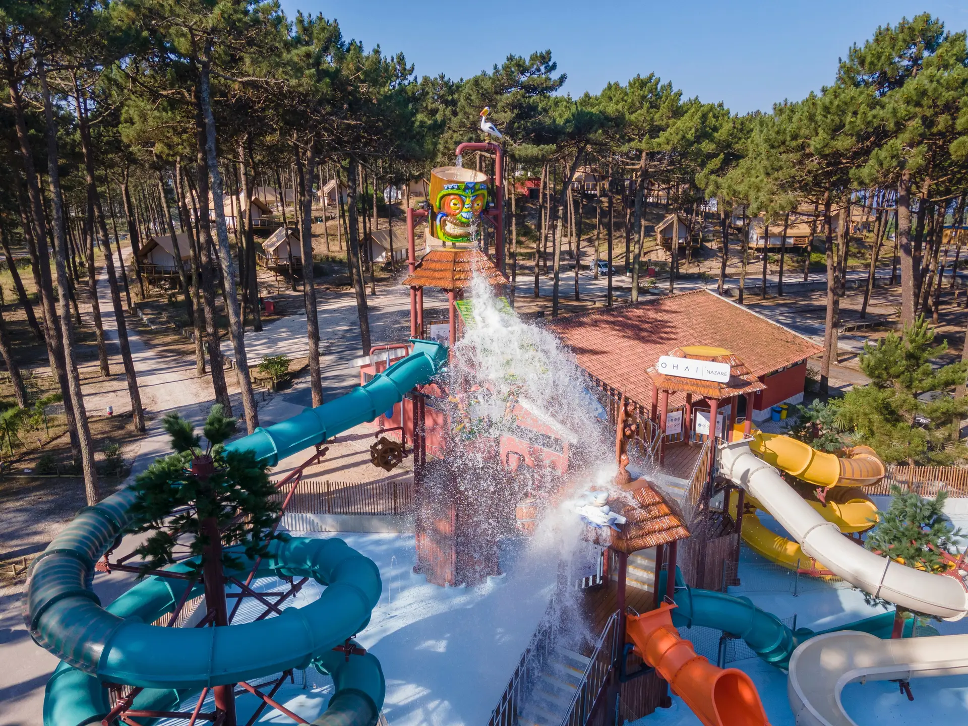 Novo parque aquático reforça oferta de verão de resort na Nazaré