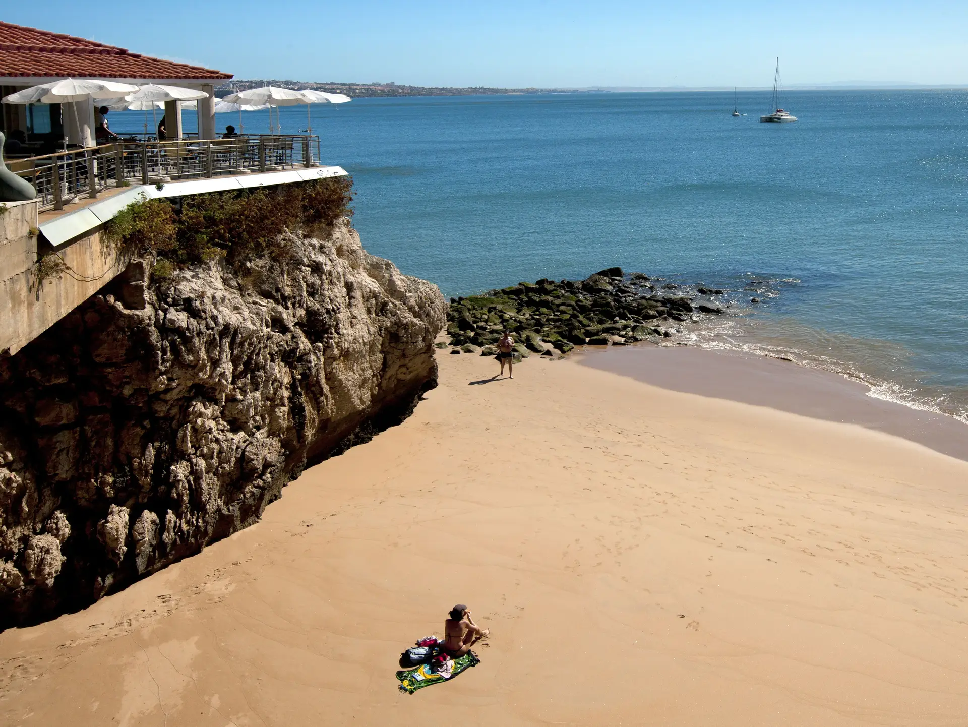 Sol de outono: esplanadas, terraços e um coreto para descobrir entre Oeiras e Cascais
