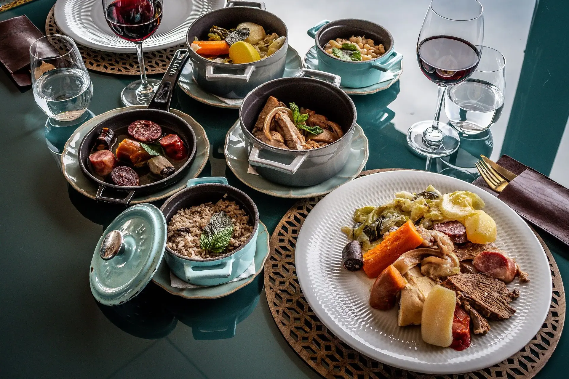 Em Lisboa, todos os dias são bons para comer cozido à portuguesa!