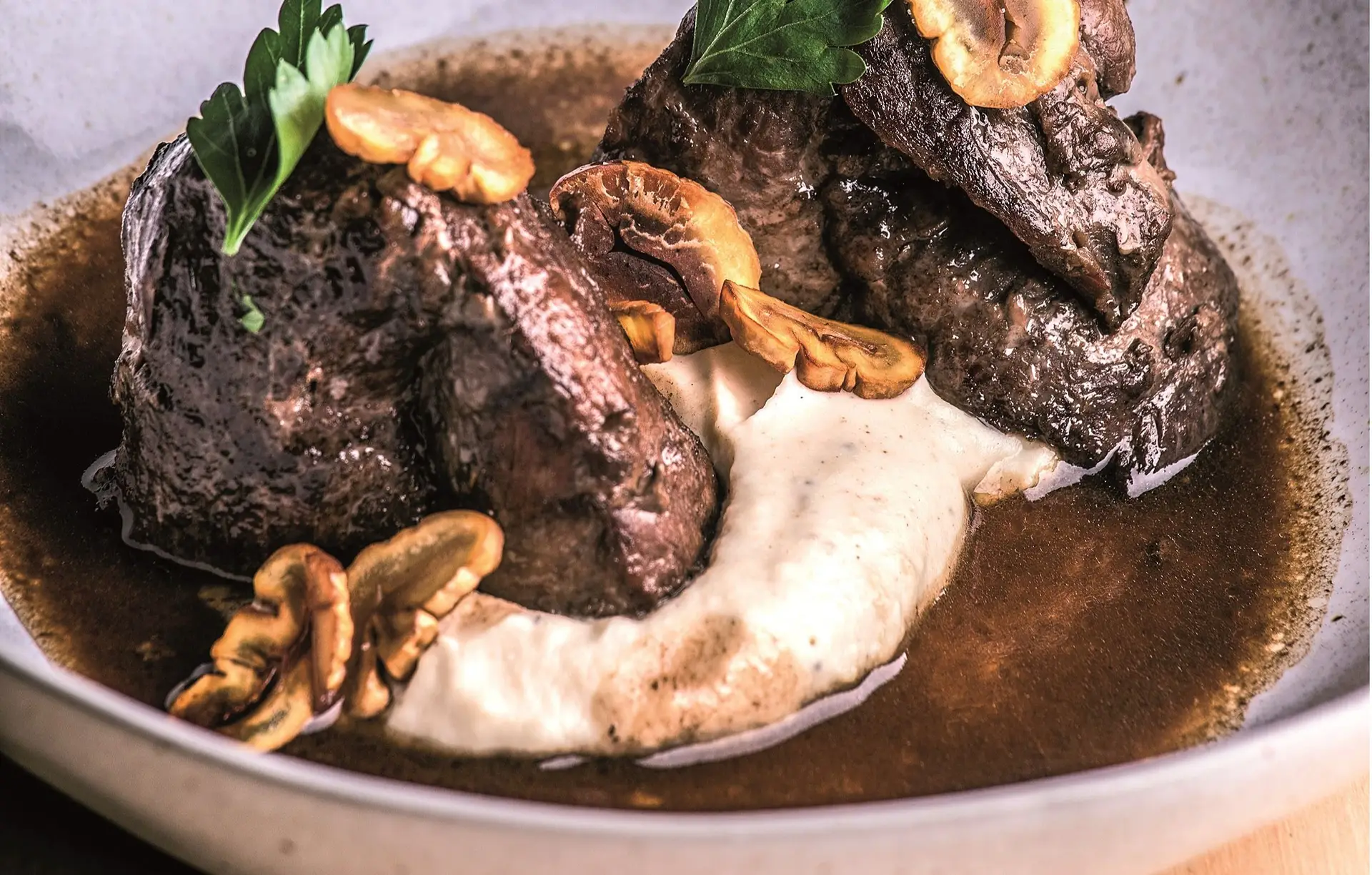 Como fazer: Javali com puré de aipo e castanhas